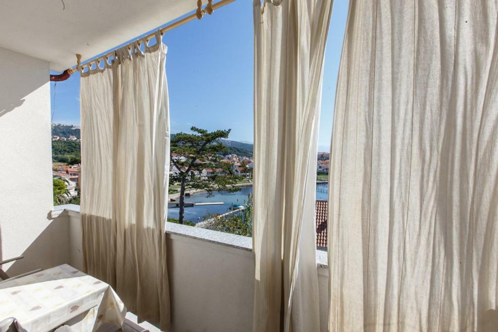 Apartments Maris راب المظهر الخارجي الصورة